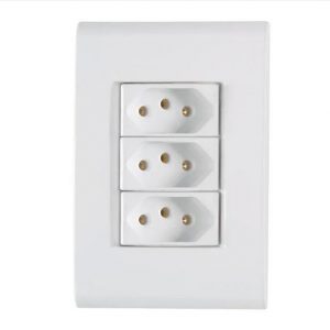 TOMADA TRIPLA 2P+T 10A 4X2 LIZ TRAMONTINA 57170/076